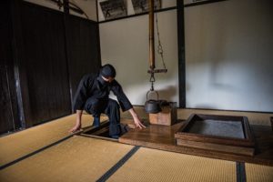 戸隠忍法資料館